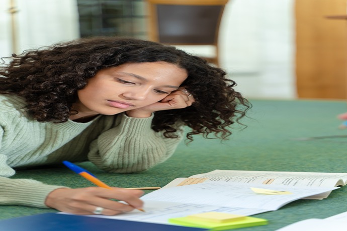 5 Ways That You Can Make Money As A Uni Student