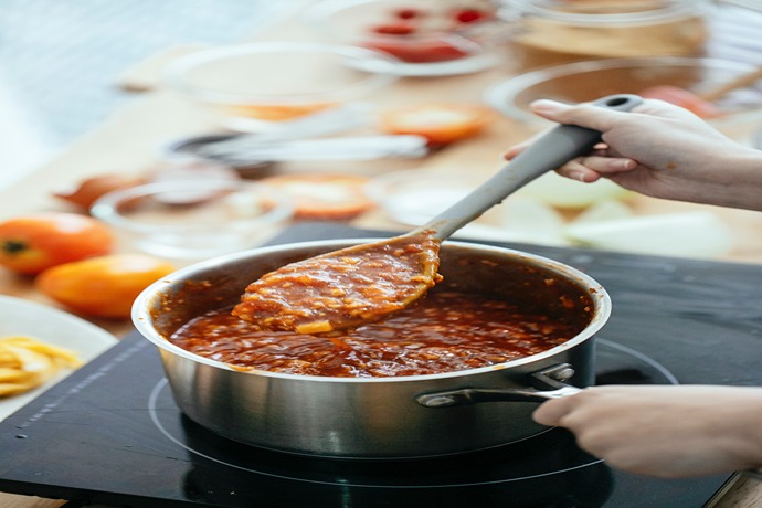 How To Make Your Own Passata