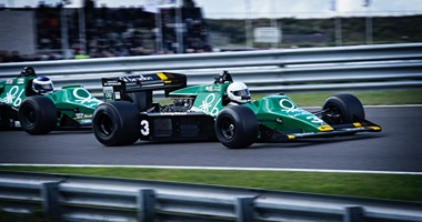 Daniel Ricciardo - Formula One Star's Racing Troubles